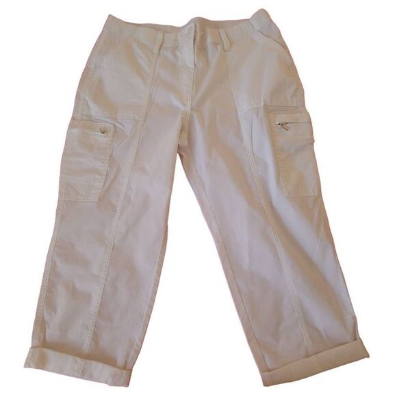 Chico's Womens White Cargo Capri Pants Size 0.5P - Picture 1 of 13